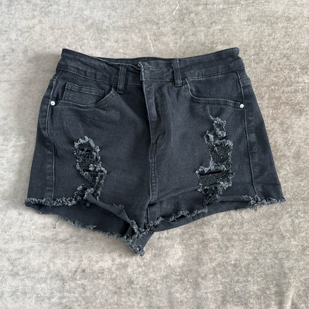 SHEIN denim shorts. Ripped detail on front. 2” inseam Color- black. Size- med